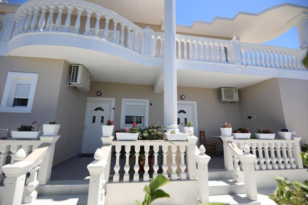 Guest House Narta Vlorë Εξωτερικό φωτογραφία