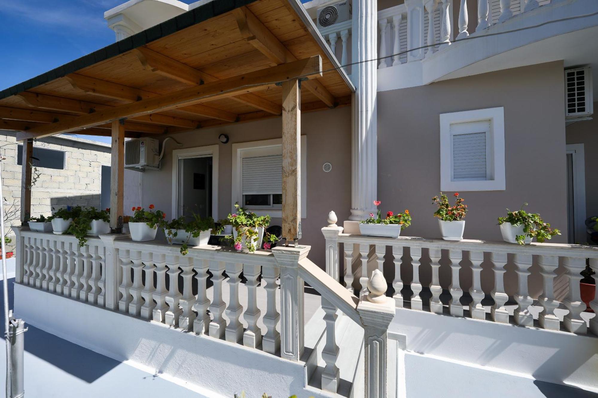 Guest House Narta Vlorë Εξωτερικό φωτογραφία